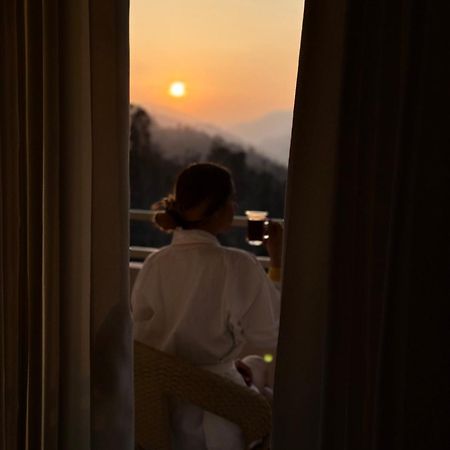 Nazaara -Thhpsociety - Mukteshwar - Witness The View From Your Bed Εξωτερικό φωτογραφία