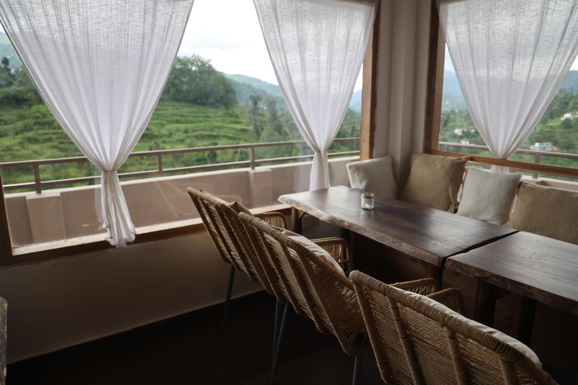 Nazaara -Thhpsociety - Mukteshwar - Witness The View From Your Bed Εξωτερικό φωτογραφία
