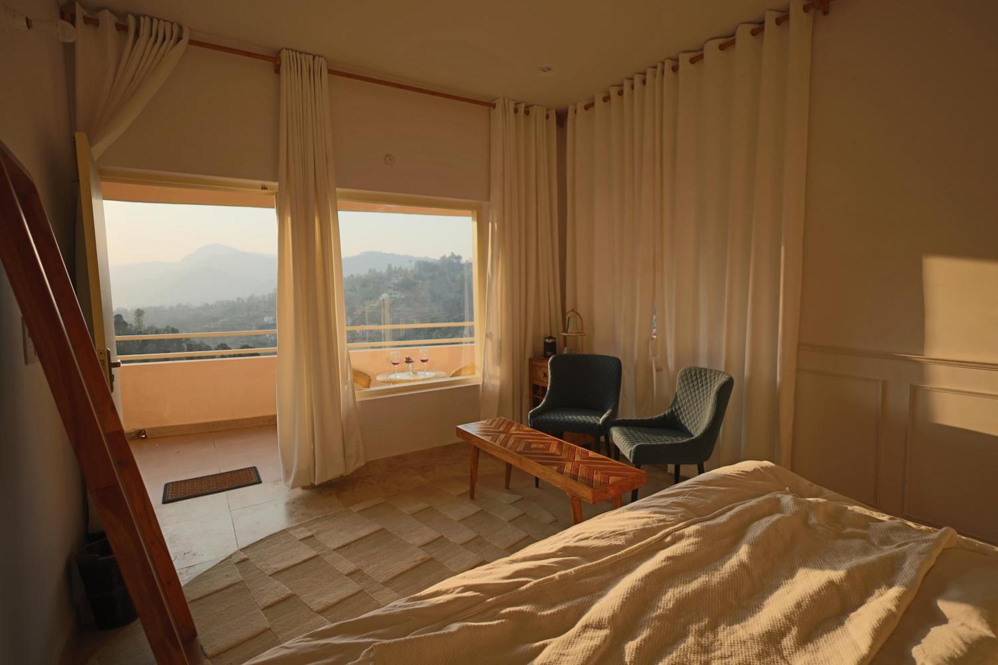 Nazaara -Thhpsociety - Mukteshwar - Witness The View From Your Bed Εξωτερικό φωτογραφία