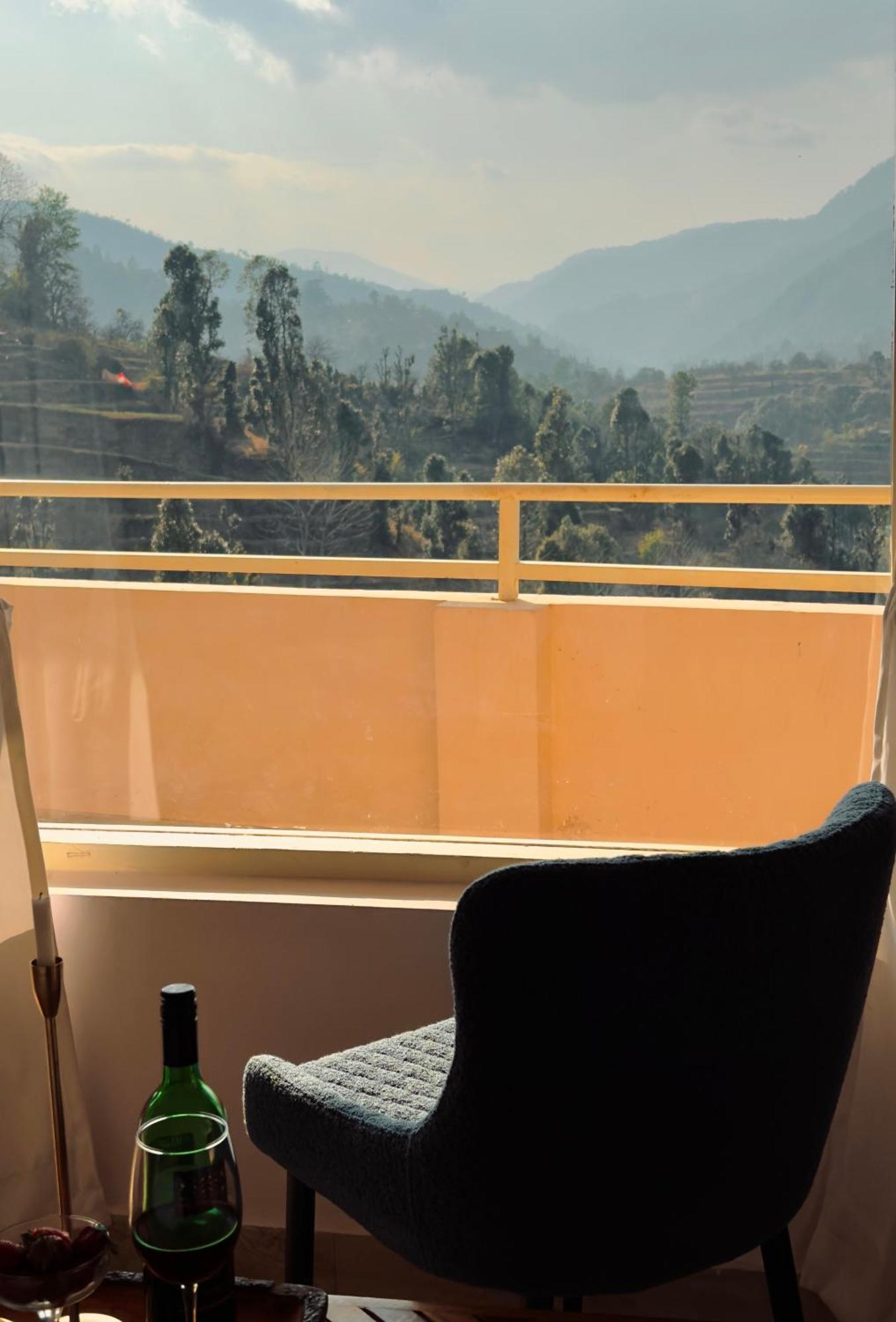 Nazaara -Thhpsociety - Mukteshwar - Witness The View From Your Bed Εξωτερικό φωτογραφία