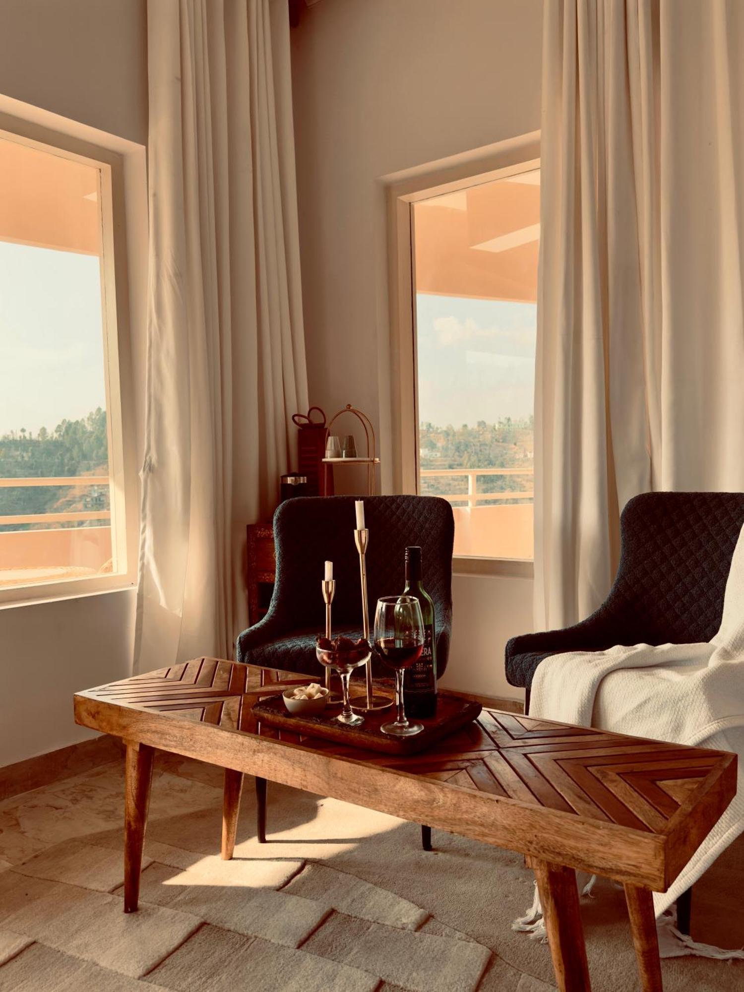 Nazaara -Thhpsociety - Mukteshwar - Witness The View From Your Bed Εξωτερικό φωτογραφία