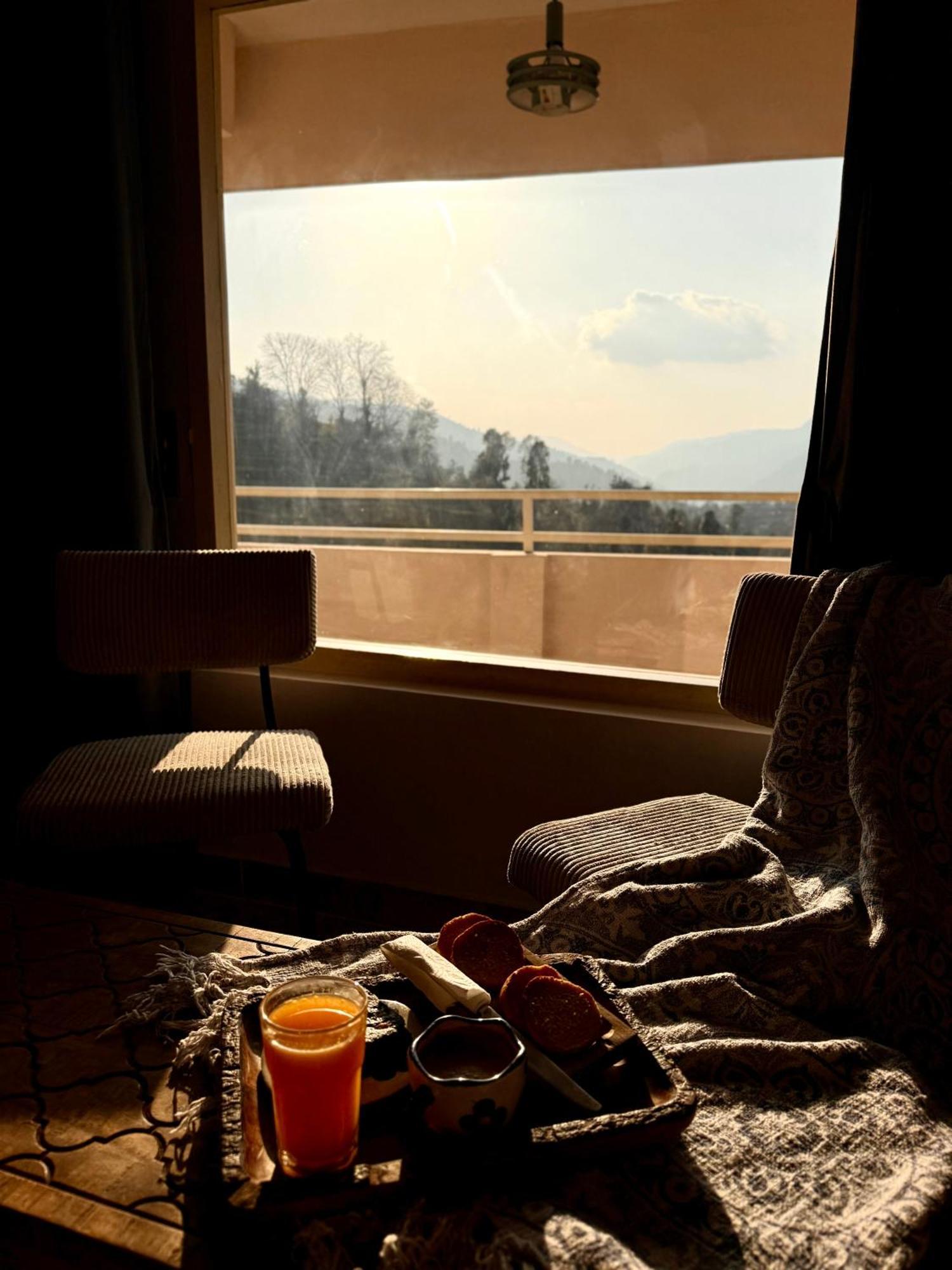 Nazaara -Thhpsociety - Mukteshwar - Witness The View From Your Bed Εξωτερικό φωτογραφία